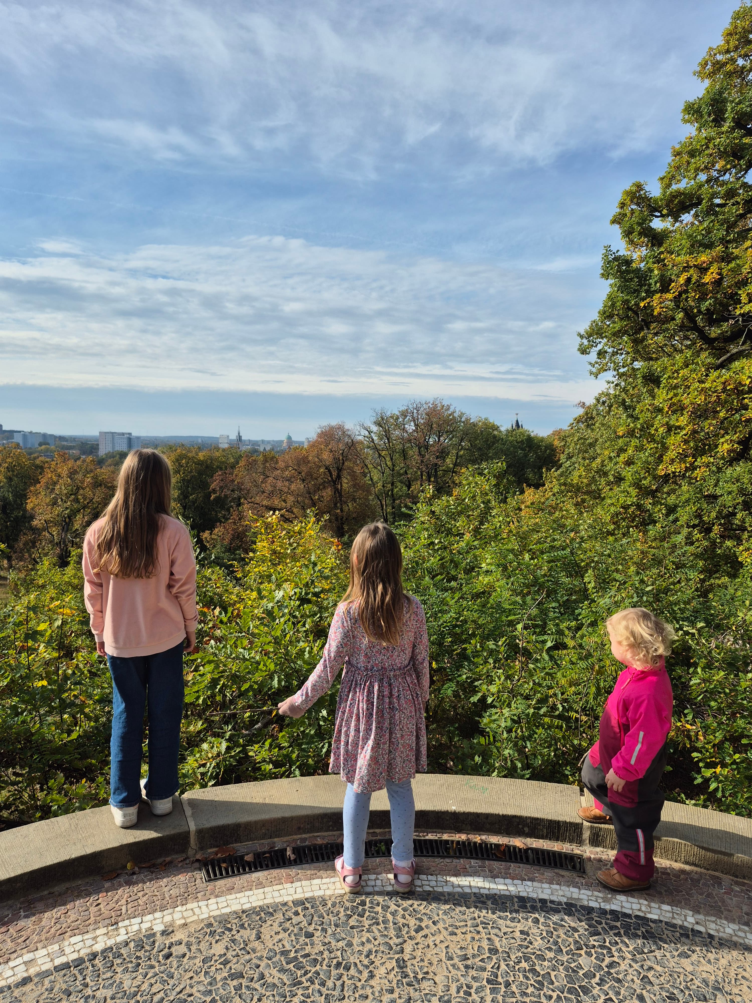 Emma's three daughters